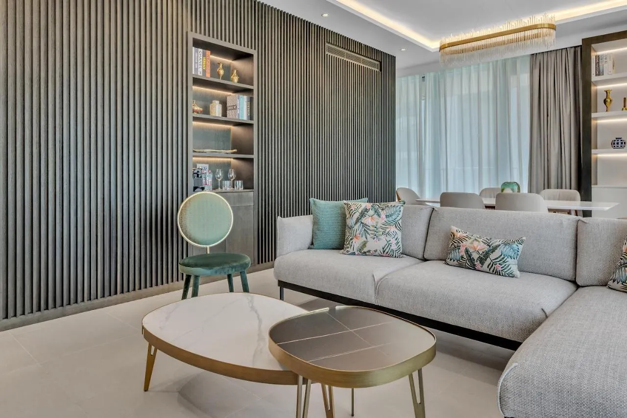 Blvd Skyview Apartment Dubai