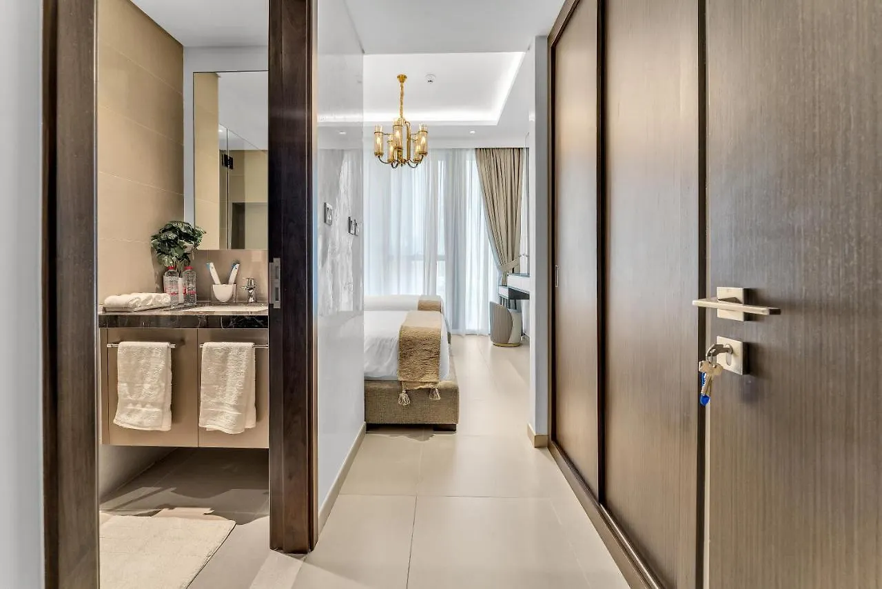 Blvd Skyview Apartment Dubai