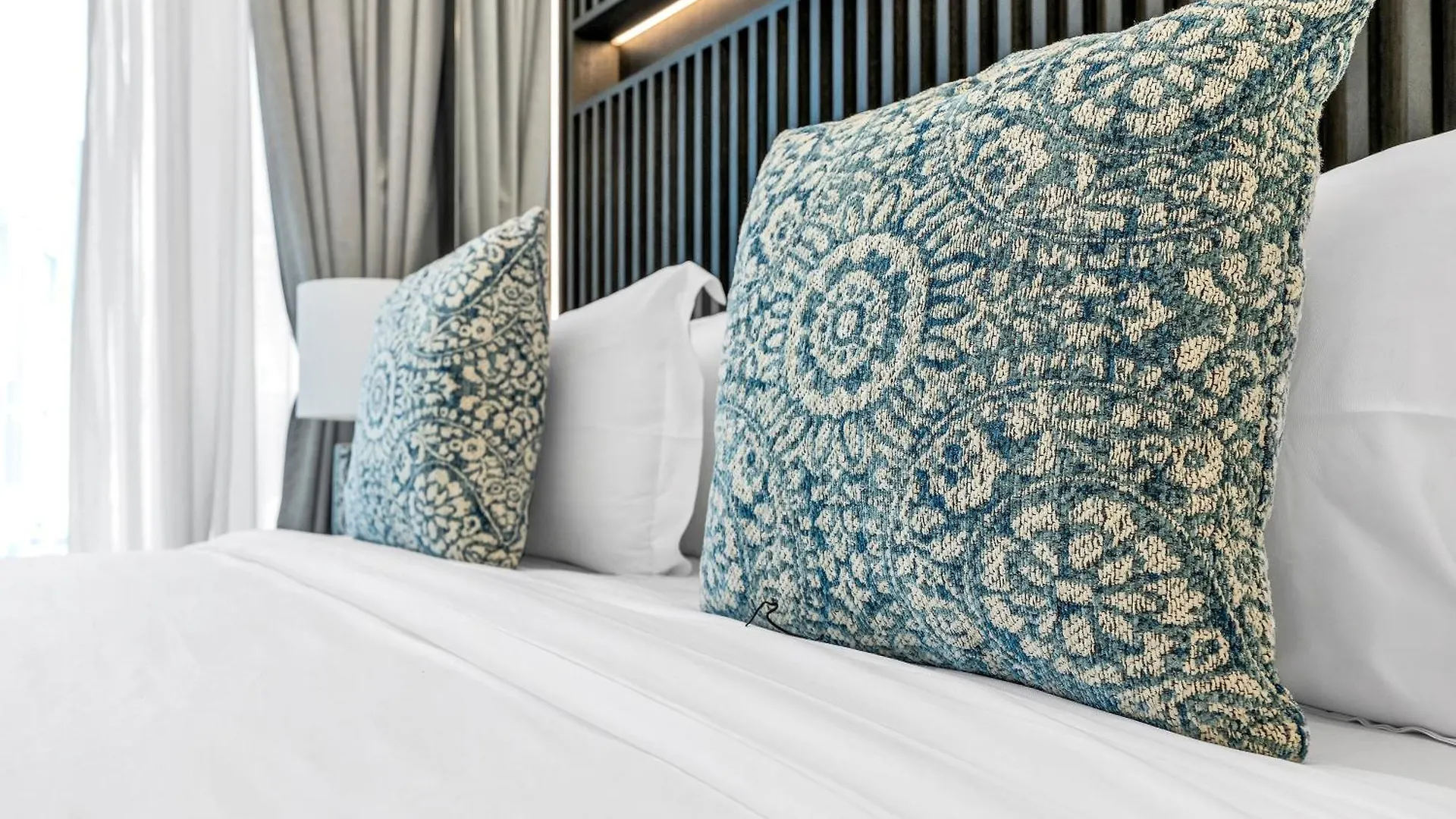 Blvd Skyview Apartment Dubai 0*,  United Arab Emirates