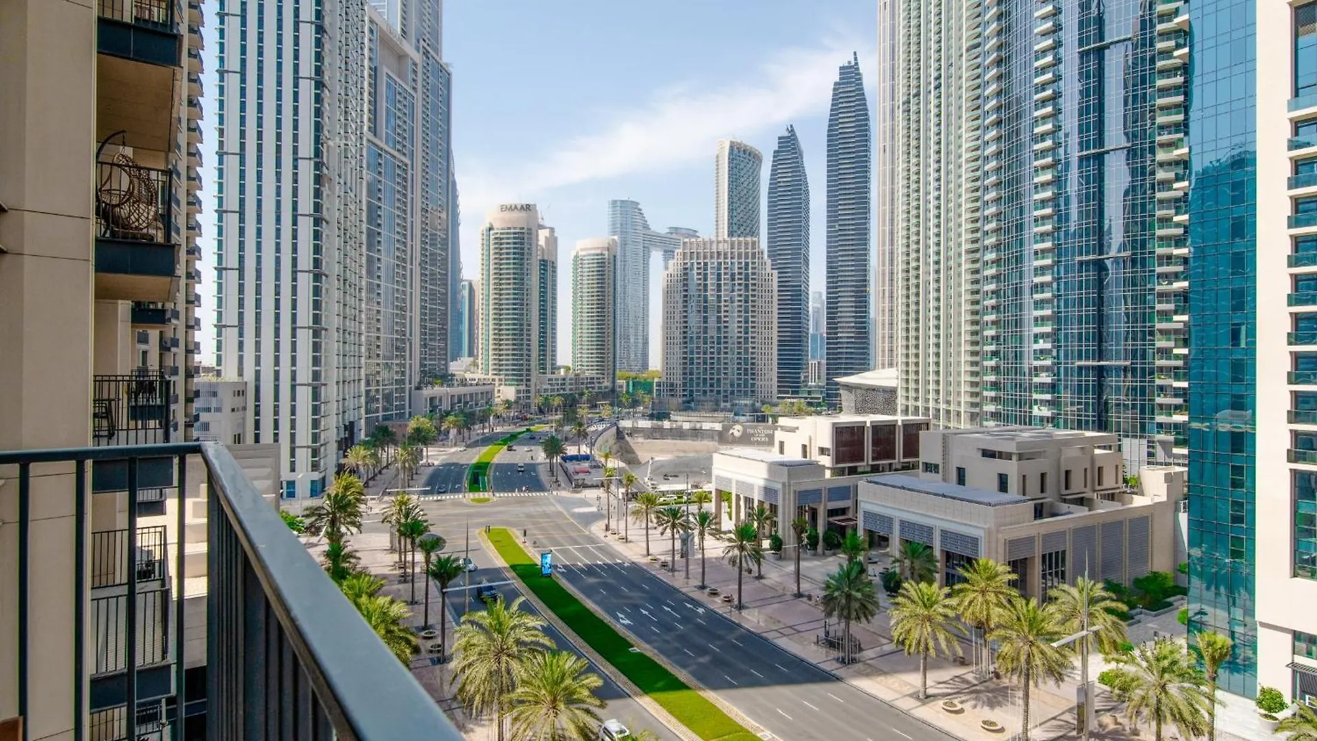 Blvd Skyview Apartment Dubai
